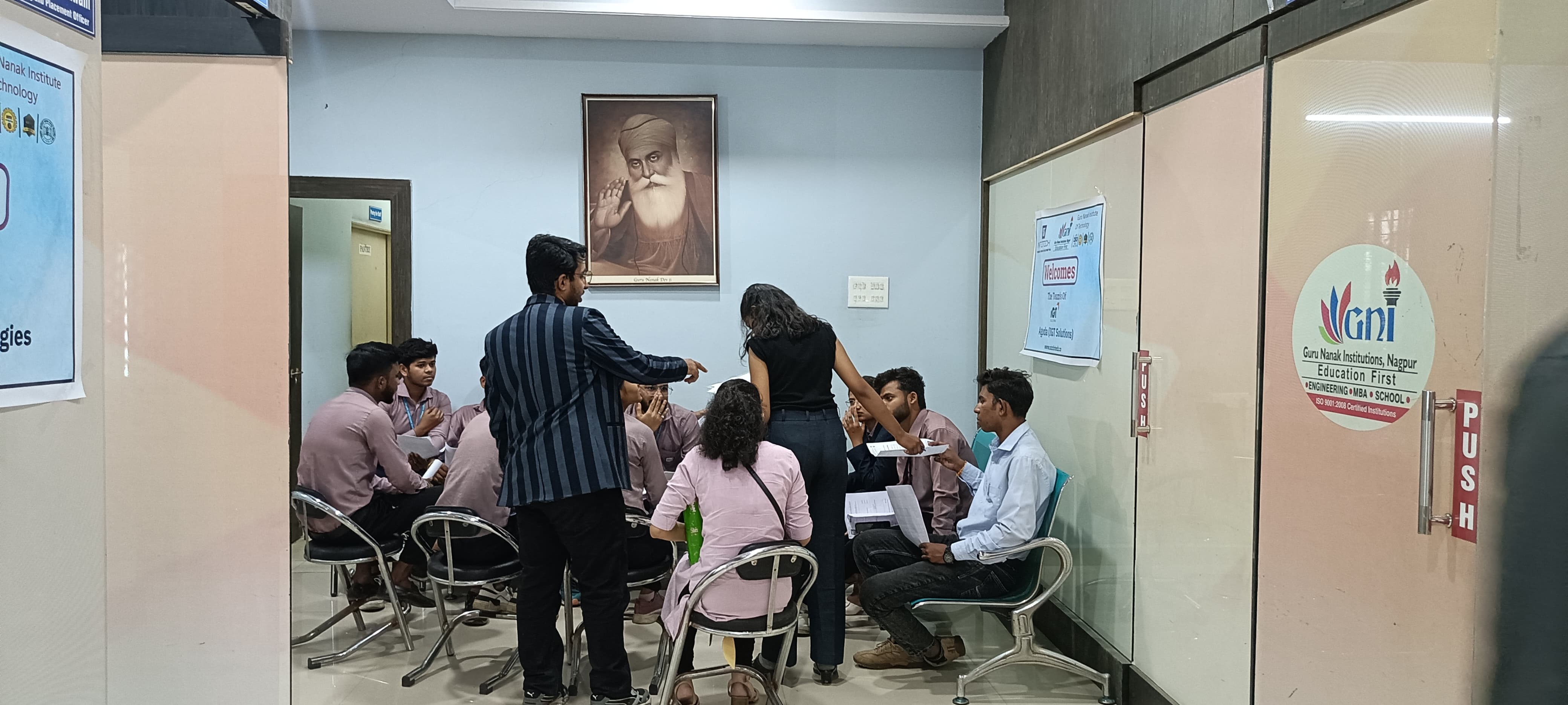 Placement Glimpse 12